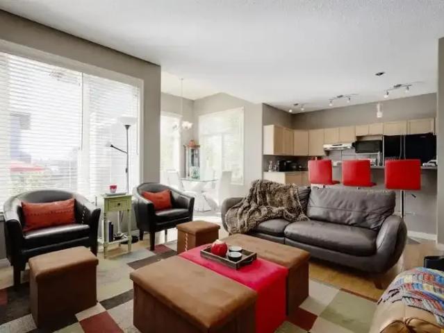 House 3 Bedroom For Rent Calgary AB 3000 ES104224369