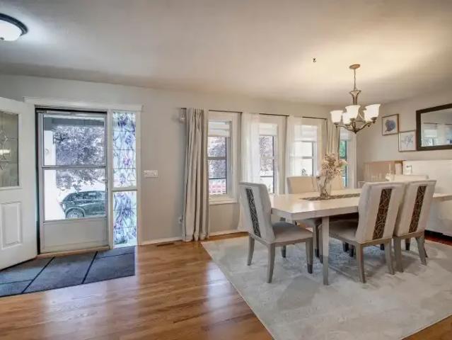 House 3 Bedroom For Rent Calgary AB 3200 ES105167280