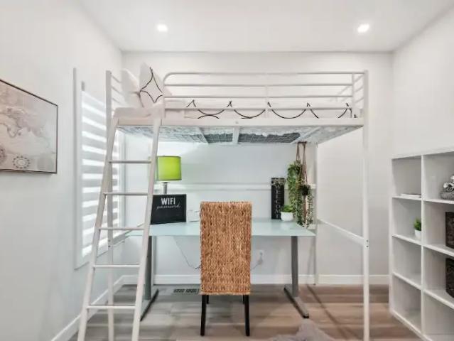 House 3 Bedroom For Rent Calgary AB 3500 ES105435028