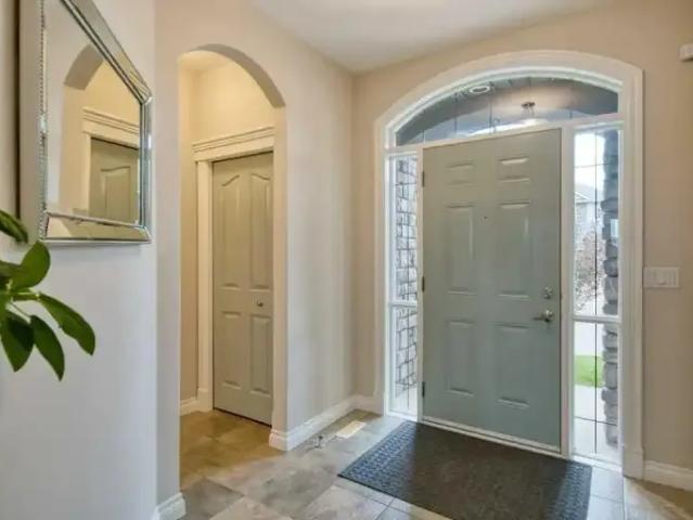 House 3 Bedroom For Rent Calgary AB 3690 ES103770415