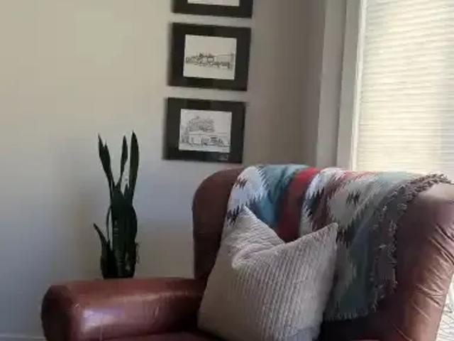 House 3 Bedroom For Rent Calgary AB 3900 ELS104841764