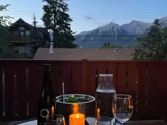 House 3 Bedroom For Rent Canmore AB 4500 ES103611583