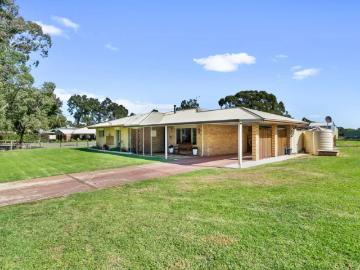 House 3 Bedroom For Rent Cardup WA ES102393845