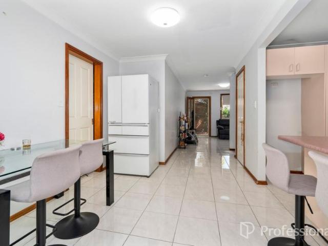 House 3 Bedroom For Rent Casula NSW ES105984387