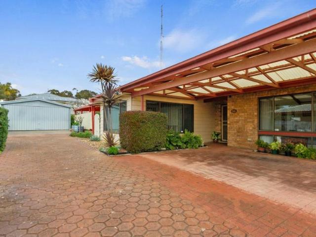 House 3 Bedroom For Rent Clare SA ES105932688