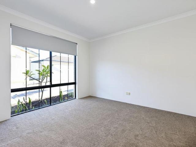 House 3 Bedroom For Rent Clarkson, WA ES104145537