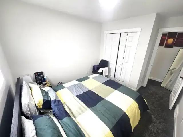 House 3 Bedroom For Rent Crossfield AB 2150 ES104224463