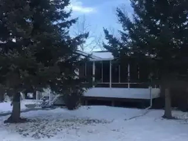 House 3 Bedroom For Rent Airdrie AB 1800 ES103652819