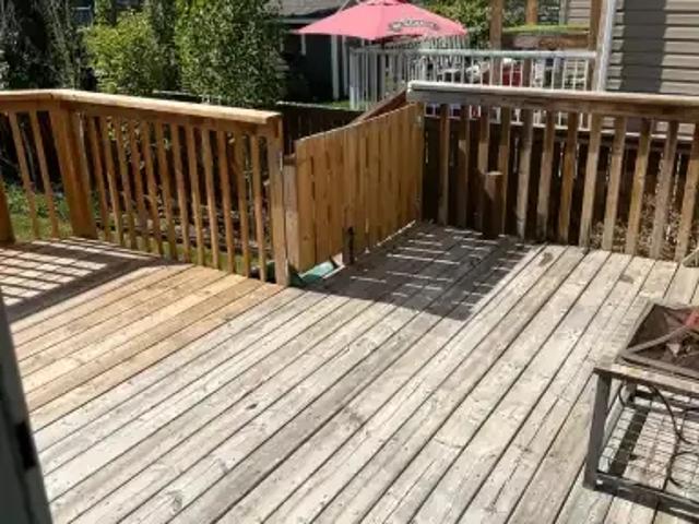 House 3 Bedroom For Rent Airdrie AB 2900 ES105309193
