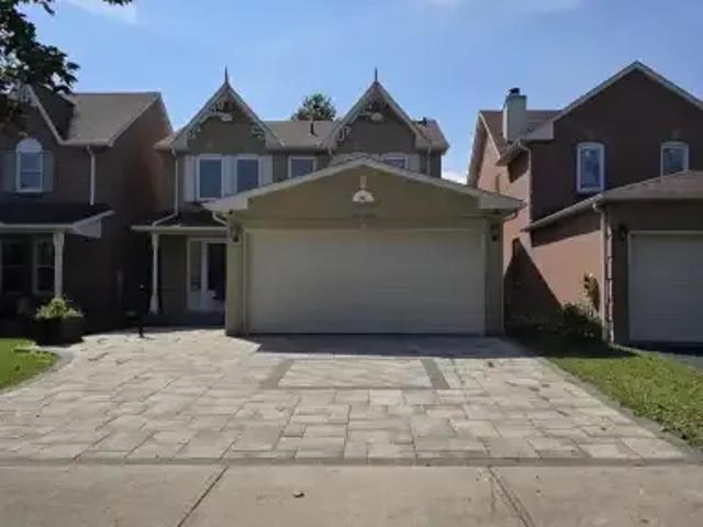 House 3 Bedroom For Rent Ajax ON 3000 ES105486598