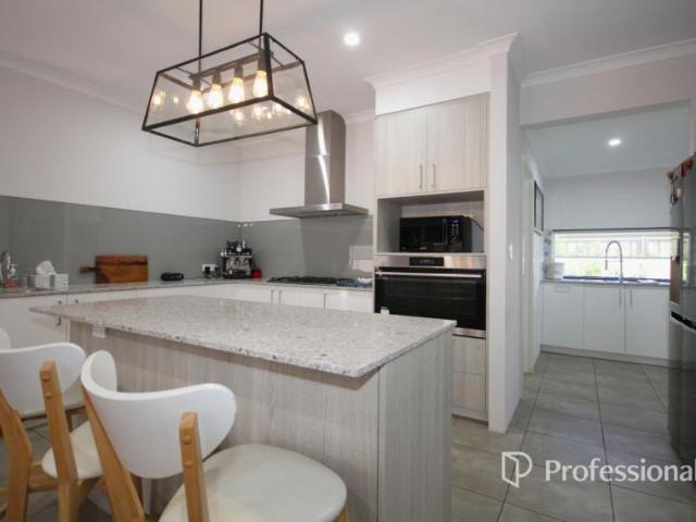 House 3 Bedroom For Rent Australind WA ES105971039