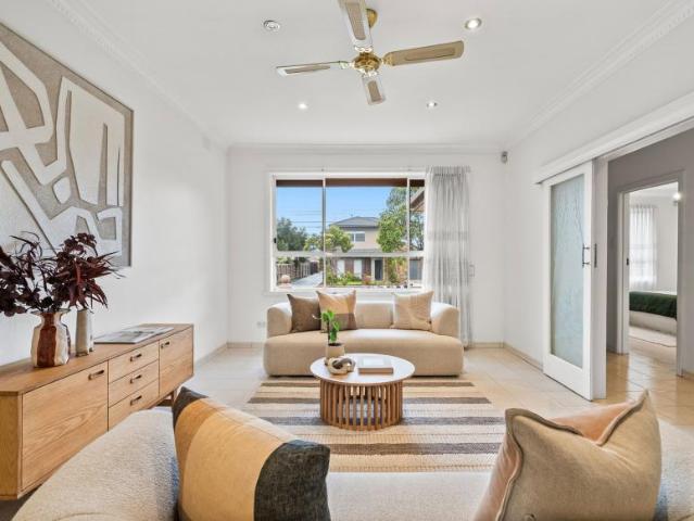 House 3 Bedroom For Rent Avondale Heights VIC ELS103122388