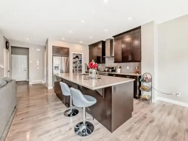 House 3 Bedroom For Rent Balzac AB 2750 ES104434307