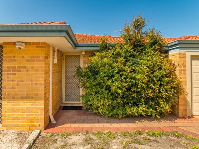 House 3 Bedroom For Rent Bentley WA ES105971741