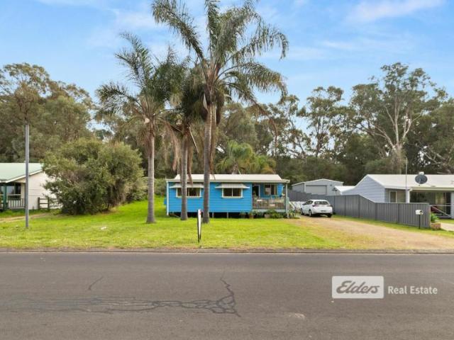House 3 Bedroom For Rent Binningup WA ES105932957