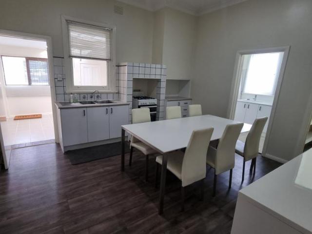 House 3 Bedroom For Rent Brunswick East VIC 825 ES104327104