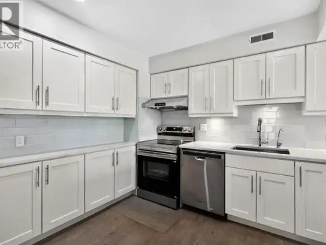 House 3 Bedroom For Rent Burnaby BC 3000 ELS105135783