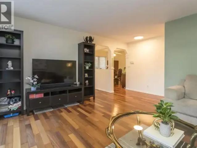 House 3 Bedroom For Rent Burnaby BC 3500 ES105345081