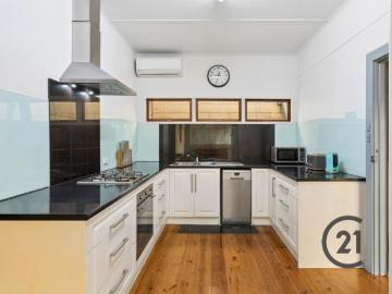 House 3 Bedroom For Rent Glanville, SA ES103067852
