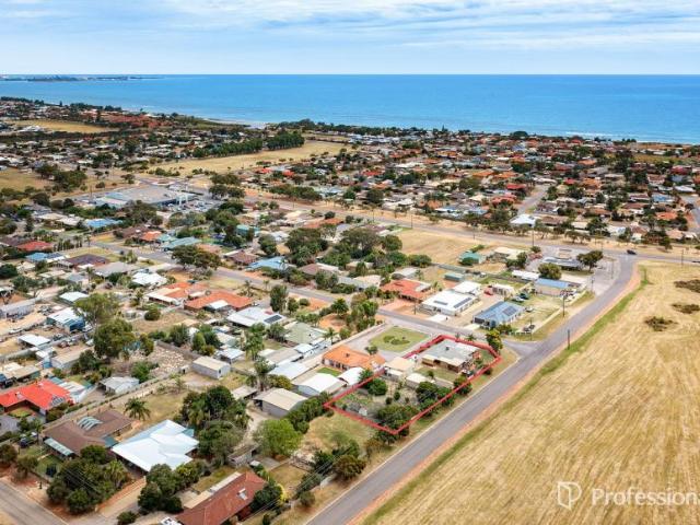 House 3 Bedroom For Rent Glenfield WA ES106122088