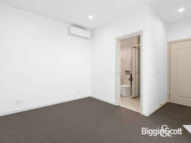 House 3 Bedroom For Rent Doncaster VIC 870 ELS101534285