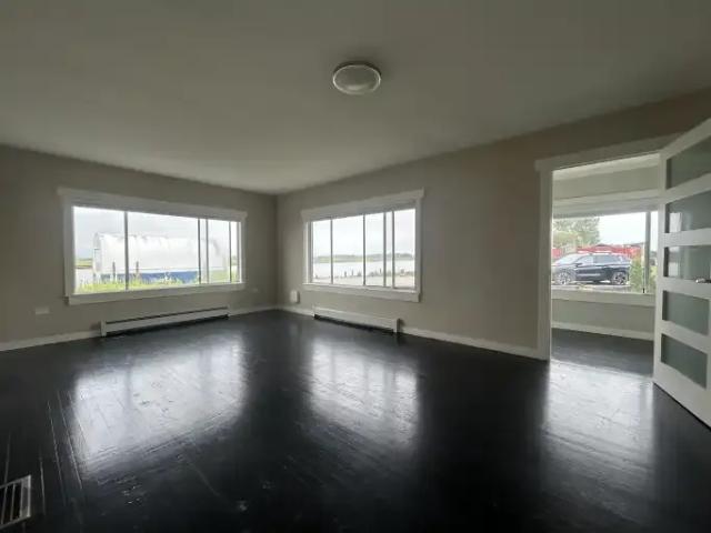 House 3 Bedroom For Rent Delta BC 3995 ES105991633