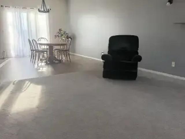 House 3 Bedroom For Rent Diamond Valley AB 2200 ELS105601904