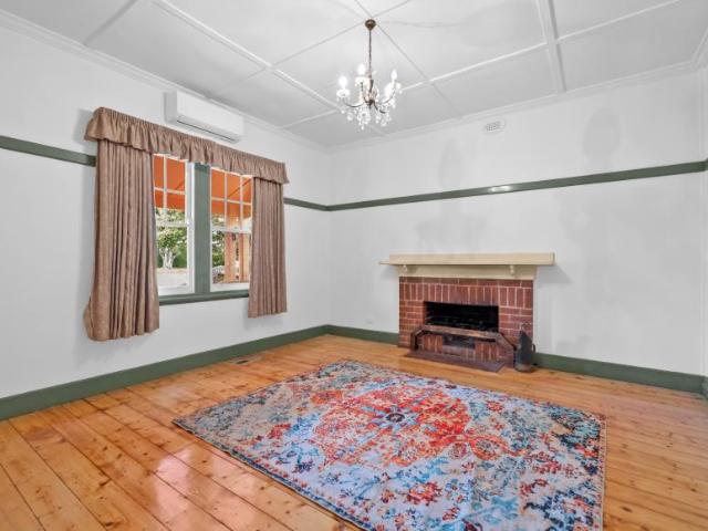 House 3 Bedroom For Rent Drouin VIC 560 ES105489457