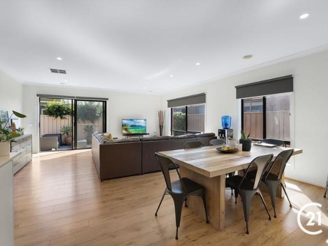 House 3 Bedroom For Rent Echuca, VIC 650000 ES105584518