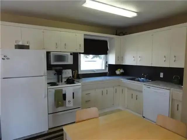 House 3 Bedroom For Rent Edmonton AB 1700 ES106223306
