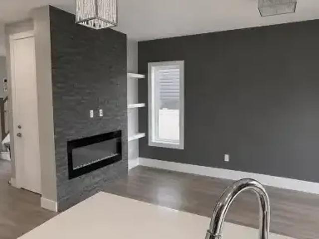 House 3 Bedroom For Rent Edmonton AB 2150 ES104362657