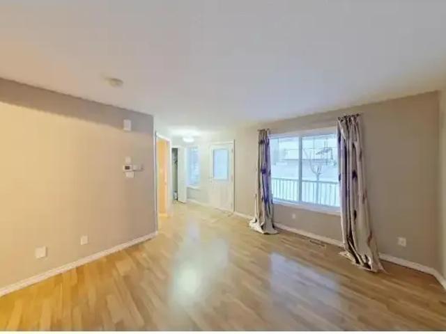 House 3 Bedroom For Rent Edmonton AB 2195 ES104598445