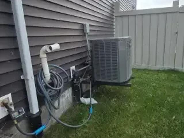 House 3 Bedroom For Rent Edmonton AB 2295 ELS105327083