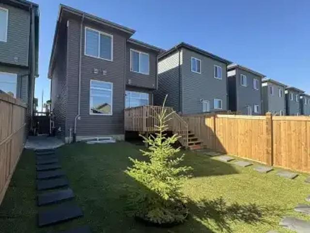 House 3 Bedroom For Rent Edmonton AB 2200 ES105601941