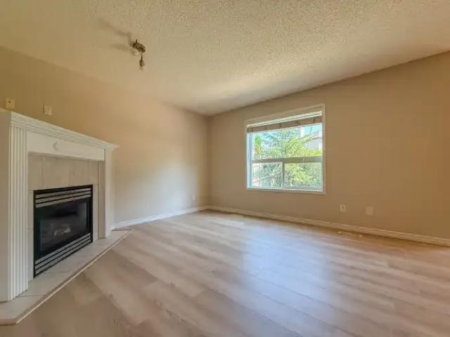 House 3 Bedroom For Rent Edmonton AB 2300 ES105087850