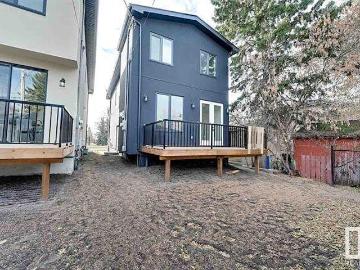 Mckernan, Edmonton, Alberta - Garden, Air conditioning