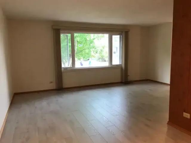 House 3 Bedroom For Rent Edmonton AB 2400 ES105235005