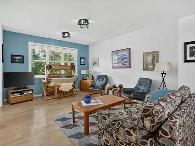 House 3 Bedroom For Rent Edmonton AB 2400 ES105543368