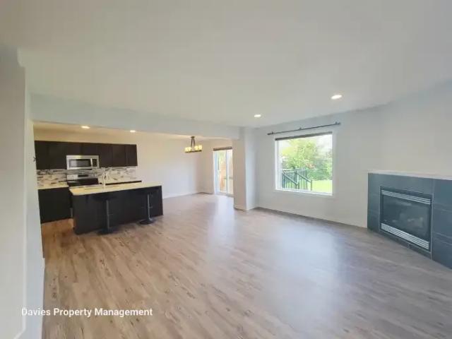 House 3 Bedroom For Rent Edmonton AB 2500 ES105135557