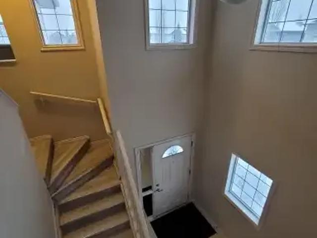 House 3 Bedroom For Rent Edmonton AB 2500 ES105378614