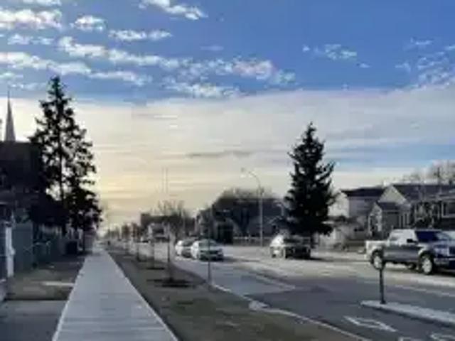 House 3 Bedroom For Rent Edmonton AB 2500 ES106031426