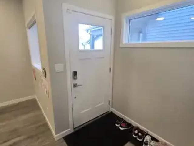 House 3 Bedroom For Rent Edmonton AB 2800 ES105023360