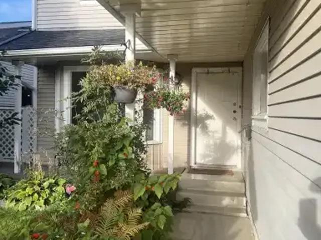 House 3 Bedroom For Rent Edmonton AB 2900 ES105643222