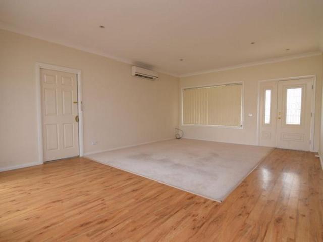 House 3 Bedroom For Rent Eglinton NSW 560 ES105990634