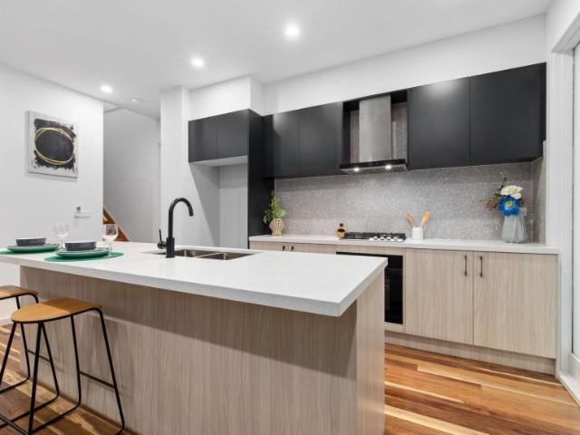 House 3 Bedroom For Rent Heidelberg West VIC 750000 ES105819946