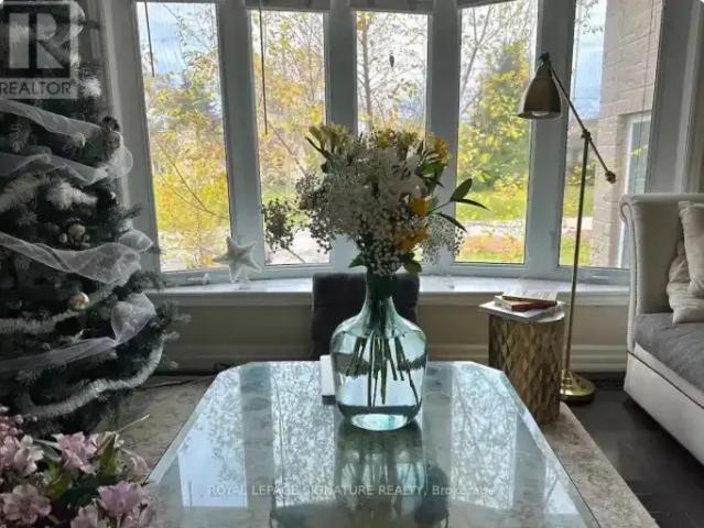 House 3 Bedroom For Rent Oakville ON 4500 ES105565553