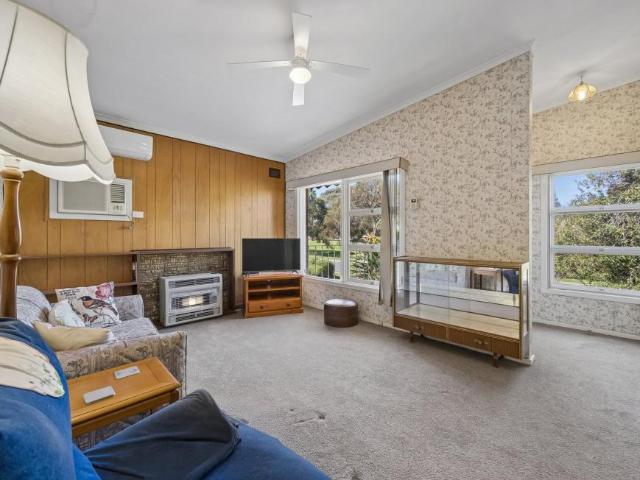 House 3 Bedroom For Rent O\'Sullivan Beach SA ES105971511