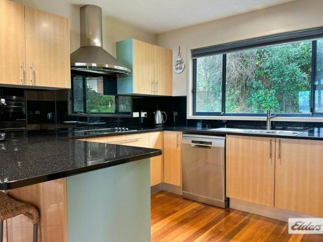 House 3 Bedroom For Rent Long Beach NSW 785 ES105943700
