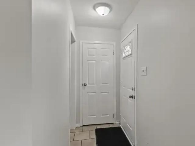 House 3 Bedroom For Rent London ON 2500 ES103611594