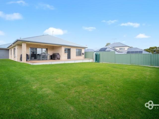 House 3 Bedroom For Rent Mount Gambier SA 789000 ELS105121634